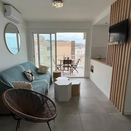 Apartamento Tres Con Vistas Al Mar En Apartment *