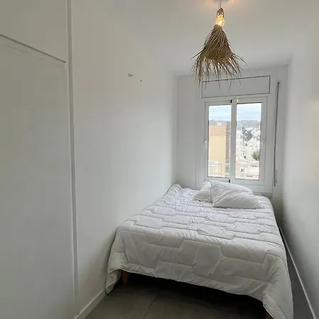 Apartamento Tres Con Vistas Al Mar En *