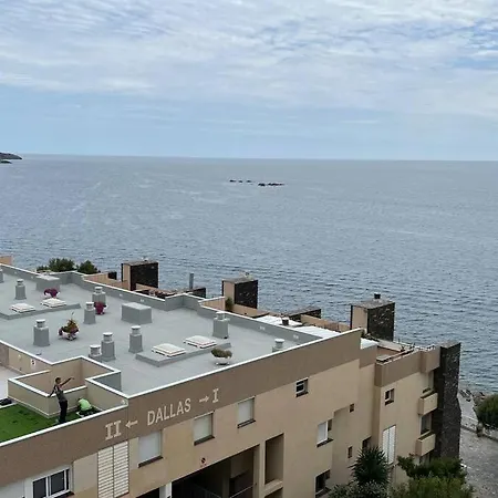 Apartamento Tres Con Vistas Al Mar En Apartment *