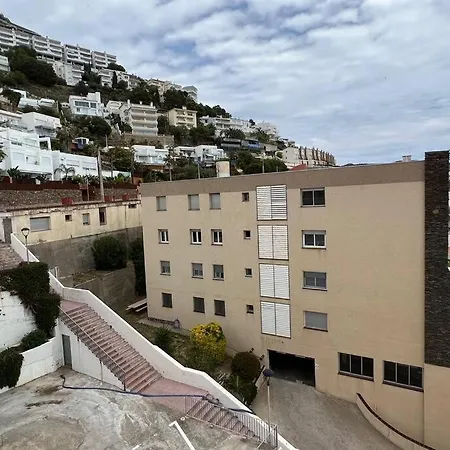 Apartamento Tres Con Vistas Al Mar En